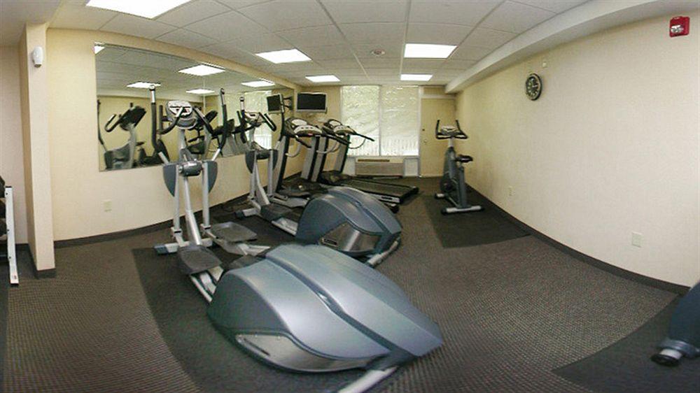 Clarion Hotel & Suites Hamden-New Haven Dış mekan fotoğraf