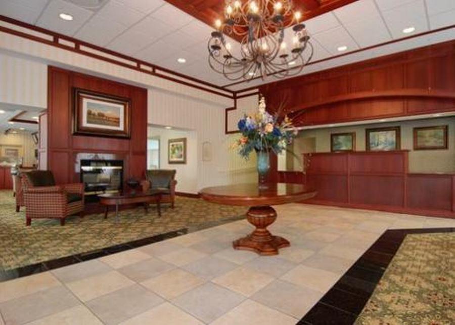 Clarion Hotel & Suites Hamden-New Haven Dış mekan fotoğraf